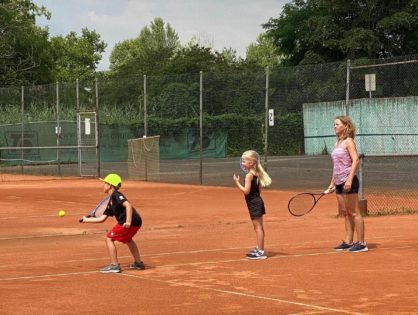 Gelungener Schnupper-Termin für TV-Mitglieder beim Tennisclub