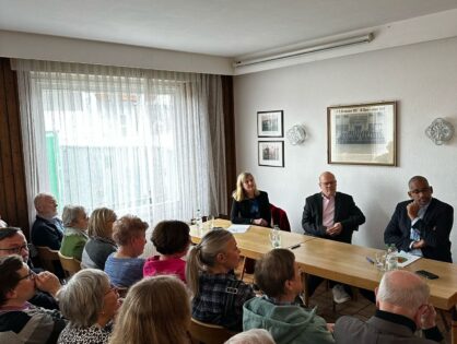 Sportlich politischer Frühschoppen mit den Kandidaten der Leimener Oberbürgermeister-Wahl