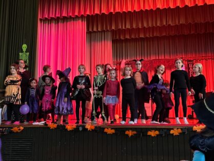Gruselkabinett – Tanzshow zum Halloween
