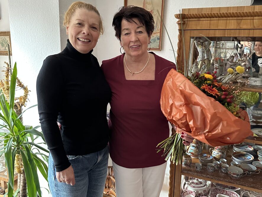 Herzlichen Glückwunsch, Ehrenmitglied Jirina Bardas zum 80. Geburtstag